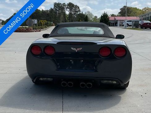 Used 2013 Chevrolet Corvette Convertible w/ 3LT Preferred Equipment Group image 2