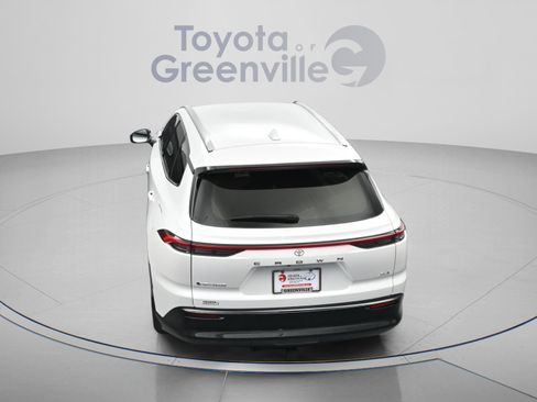 Certified 2025 Toyota Crown Signia image 13