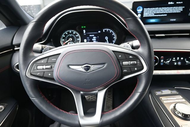 Used 2025 Genesis GV70 3.5T Sport AWD/4WD image 25