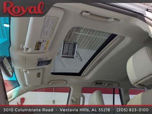 Used 2017 Lexus GX 460 Premium w/ Premium Package AWD/4WD image 26