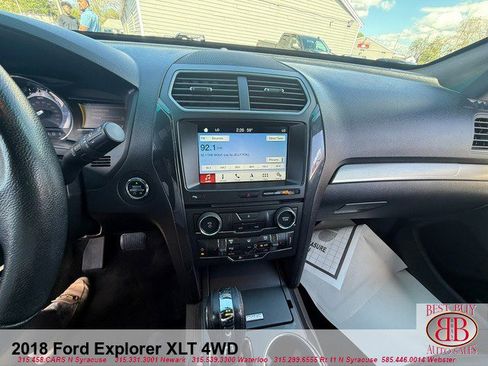 Used 2018 Ford Explorer XLT w/ Equipment Group 202A AWD/4WD image 21