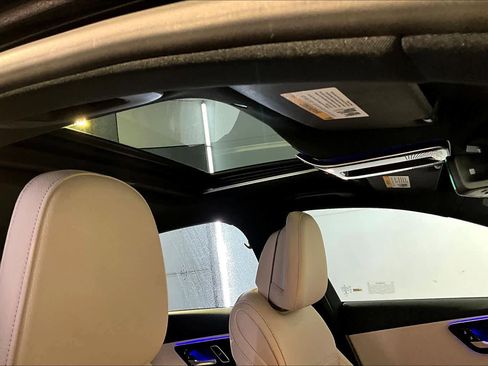 Used 2022 Mercedes-Benz C 300 4MATIC Sedan image 14