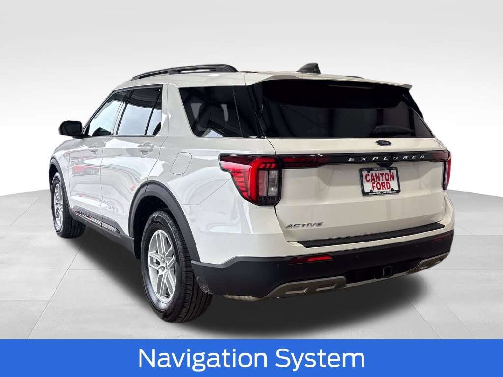New 2026 Ford Explorer Active w/ Active Comfort Package RWD image 3