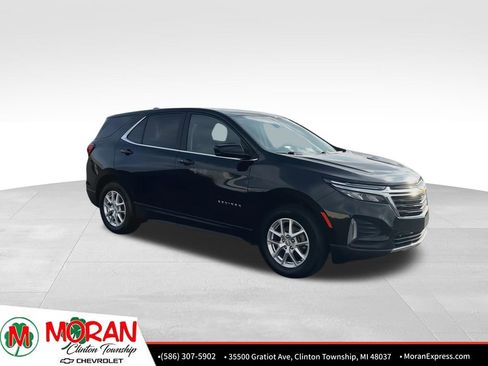 Used 2024 Chevrolet Equinox LT image 2