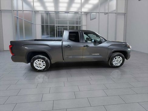 Certified 2025 Toyota Tundra SR5 AWD/4WD image 9
