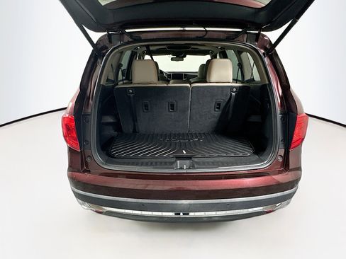 Used 2017 Honda Pilot Touring image 31