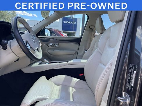 Certified 2023 Volvo XC90 T8 Ultimate w/ Protection Package Premier AWD/4WD image 4
