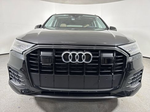 Used 2023 Audi Q7 3.0T Prestige w/ Prestige Package image 3