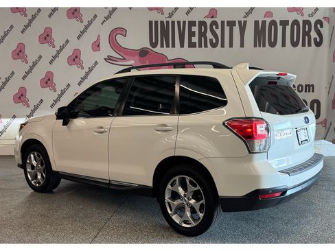Used 2017 Subaru Forester 2.5i Touring AWD/4WD image 13
