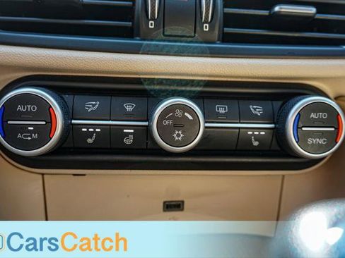 Used 2017 Alfa Romeo Giulia Ti w/ Lusso Light Wood Package image 36