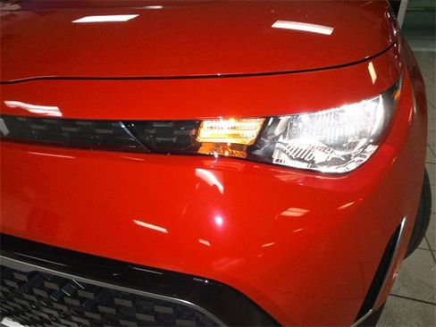 Used 2025 Kia Soul EX image 26