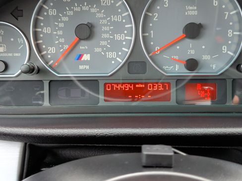 Used 2005 BMW M3 Coupe image 15