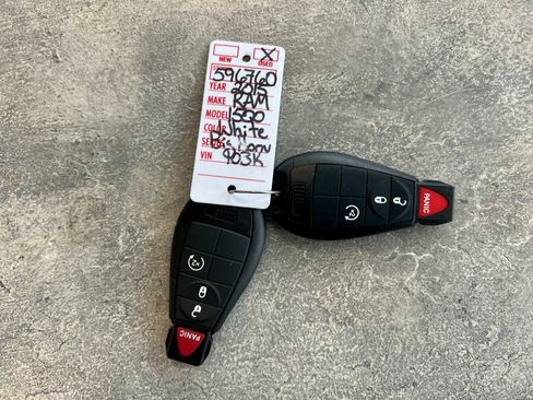 Used 2015 RAM 1500 Big Horn image 31