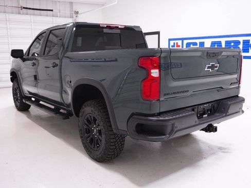 New 2026 Chevrolet Silverado 1500 ZR2 w/ Dark Appearance Package AWD/4WD image 7