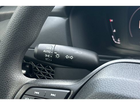 Used 2025 Honda Accord SE image 36