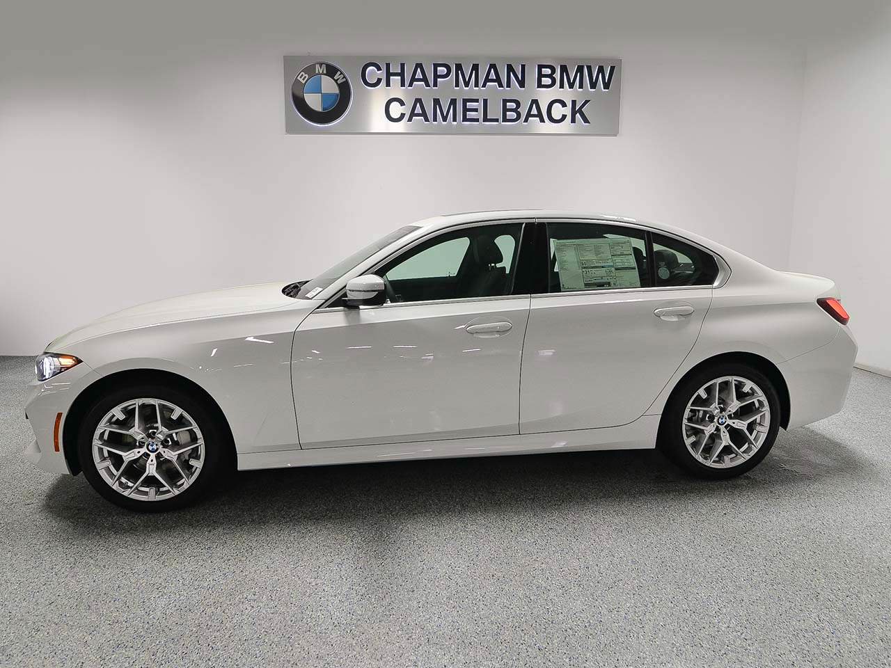 Used 2026 BMW 330i Sedan RWD image 3