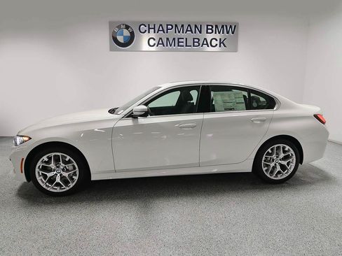 Used 2026 BMW 330i Sedan RWD image 3