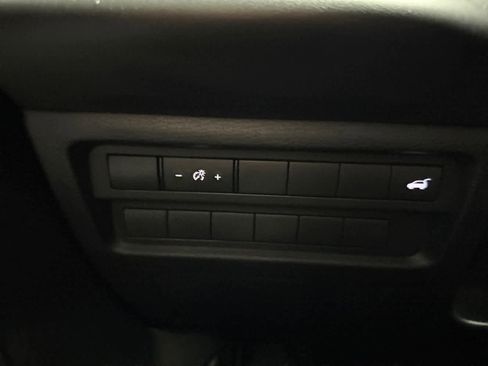 Used 2022 Mitsubishi Outlander SE image 22