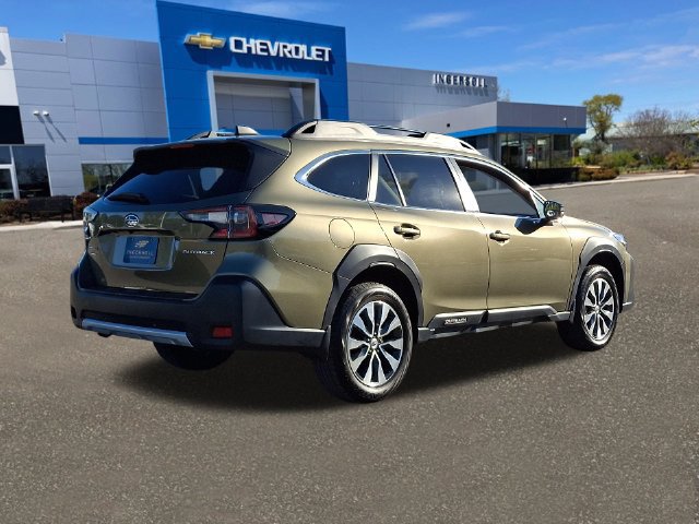 Used 2023 Subaru Outback Limited AWD/4WD image 25