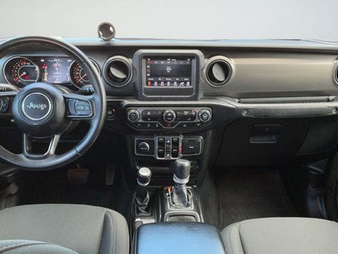 Used 2021 Jeep Gladiator Sport AWD/4WD image 9