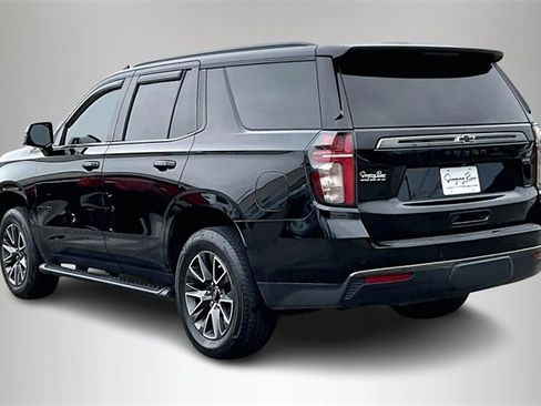 Used 2021 Chevrolet Tahoe Z71 w/ Luxury Package image 4