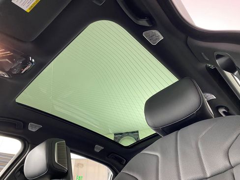 New 2026 BMW 760i xDrive w/ Executive Package image 15