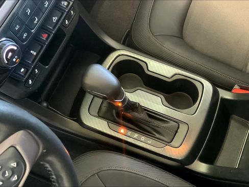 Used 2021 GMC Canyon AT4 AWD/4WD image 17
