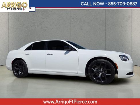 Used 2023 Chrysler 300 Touring w/ Sport Appearance Package RWD image 1