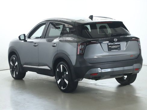 Certified 2025 Nissan Kicks SR AWD/4WD image 42
