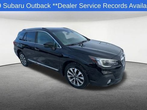 Used 2019 Subaru Outback 3.6R Touring image 2