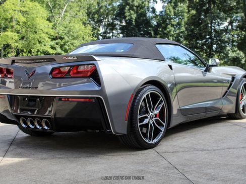 Used 2016 Chevrolet Corvette Stingray Convertible w/ 2LT Preferred Equipment Group RWD image 16