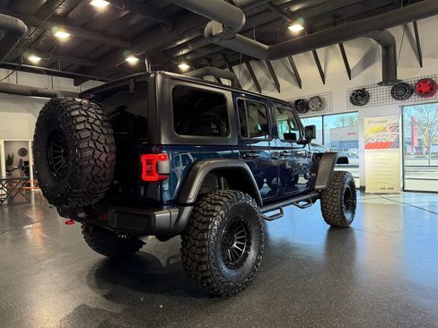 Used 2025 Jeep Wrangler Unlimited Rubicon image 30