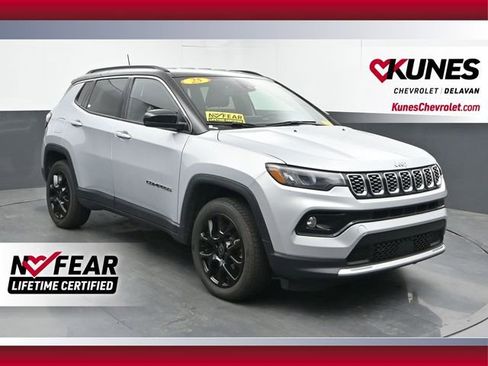 Used 2025 Jeep Compass Limited AWD/4WD image 1