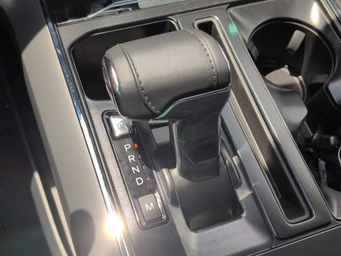 New 2025 Ford F150 Lariat w/ Equipment Group 502A High image 19