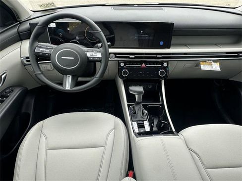 New 2025 Hyundai Tucson SEL image 22