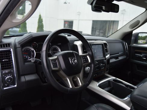 Used 2018 RAM 1500 Laramie w/ Convenience Group image 12