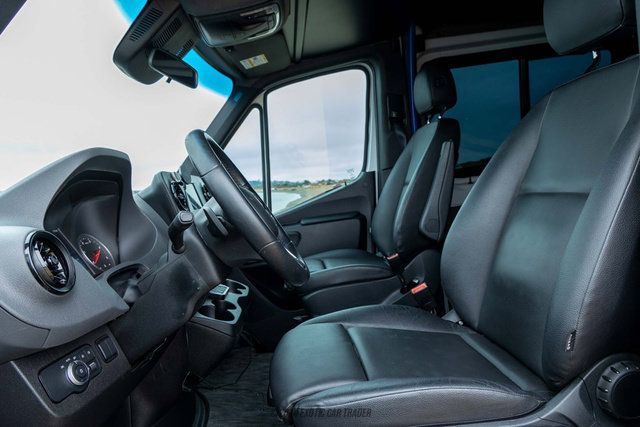 Used 2021 Mercedes-Benz Sprinter 2500 image 41