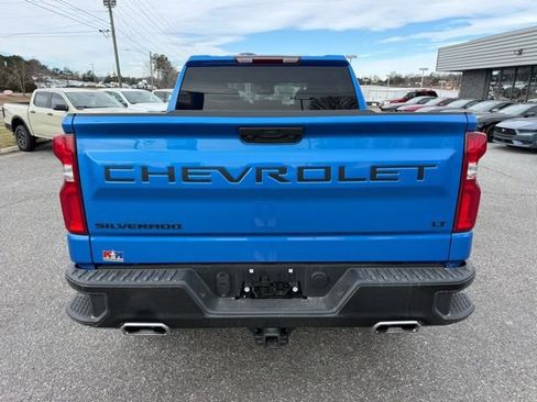 Used 2025 Chevrolet Silverado 1500 LT Trail Boss w/ LPO, Dark Essentials Package image 10