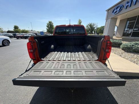 Used 2020 Chevrolet Colorado Z71 AWD/4WD image 18