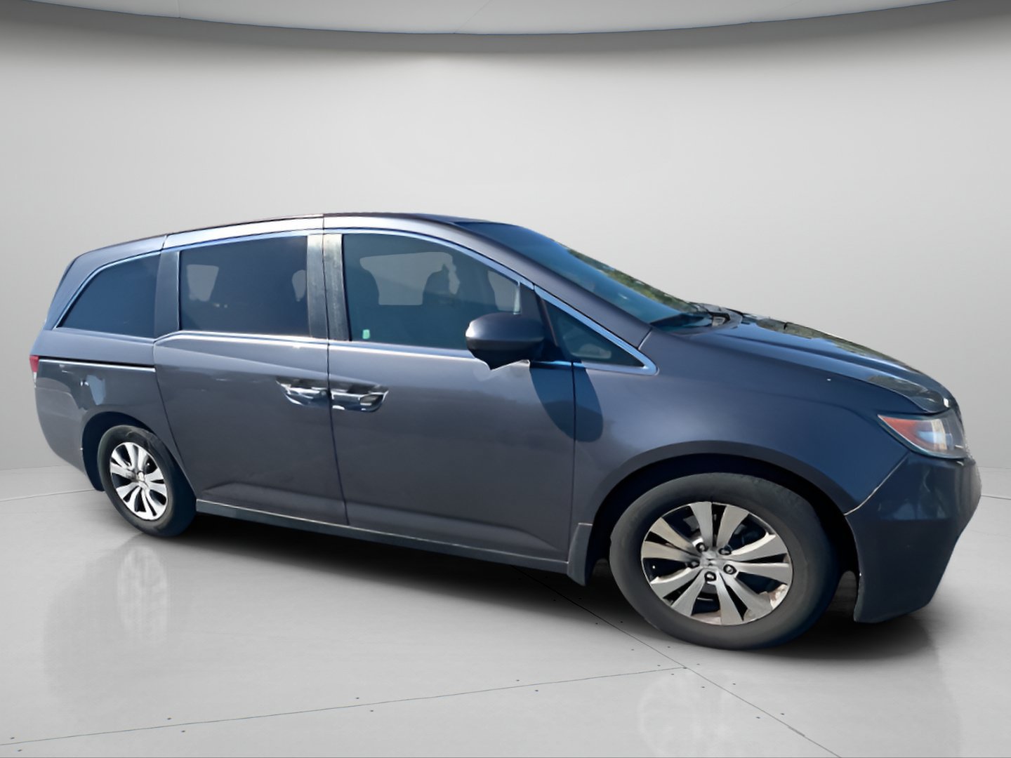Used 2015 Honda Odyssey EX image 3