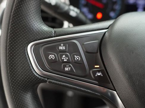 Used 2024 Chevrolet Equinox LS w/ Driver Confidence II Package FWD image 8