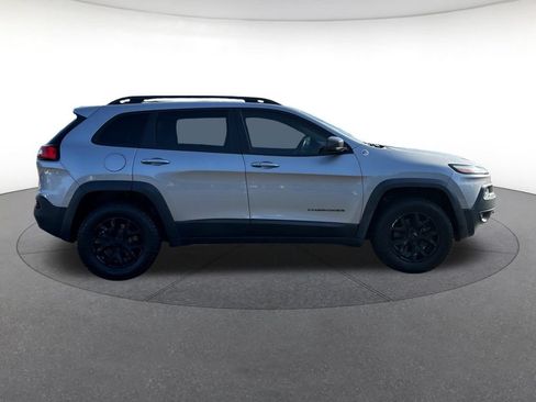 Certified 2017 Jeep Cherokee Trailhawk AWD/4WD image 7