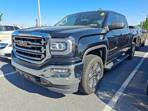 Used 2018 GMC Sierra 1500 SLT AWD/4WD image 3