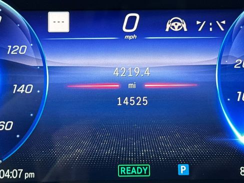 Used 2023 Mercedes-Benz EQS 580 4MATIC SUV image 21