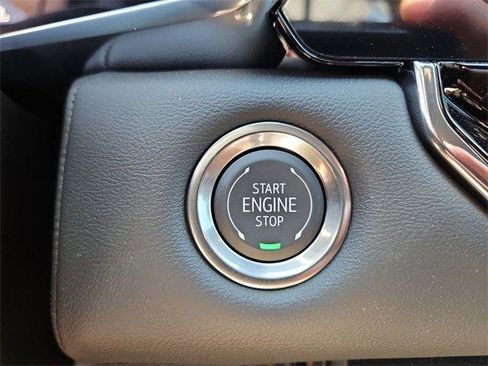 New 2026 GMC Canyon Elevation w/ Convenience Package image 17