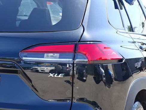 Certified 2025 Toyota Corolla Cross XLE w/ Convenience Package FWD image 12