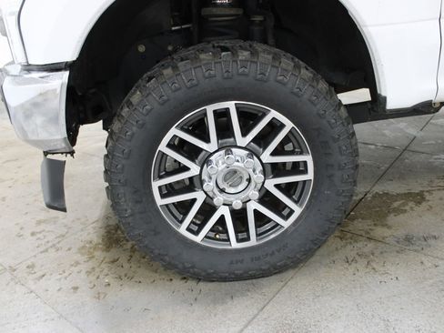 Used 2021 Ford F250 Lariat AWD/4WD image 37