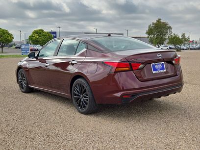 Used 2024 Nissan Altima 2.5 SV