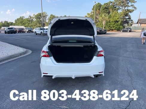 Used 2020 Toyota Camry SE FWD image 29