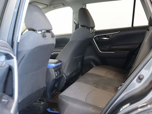 Used 2020 Toyota RAV4 XLE FWD image 15